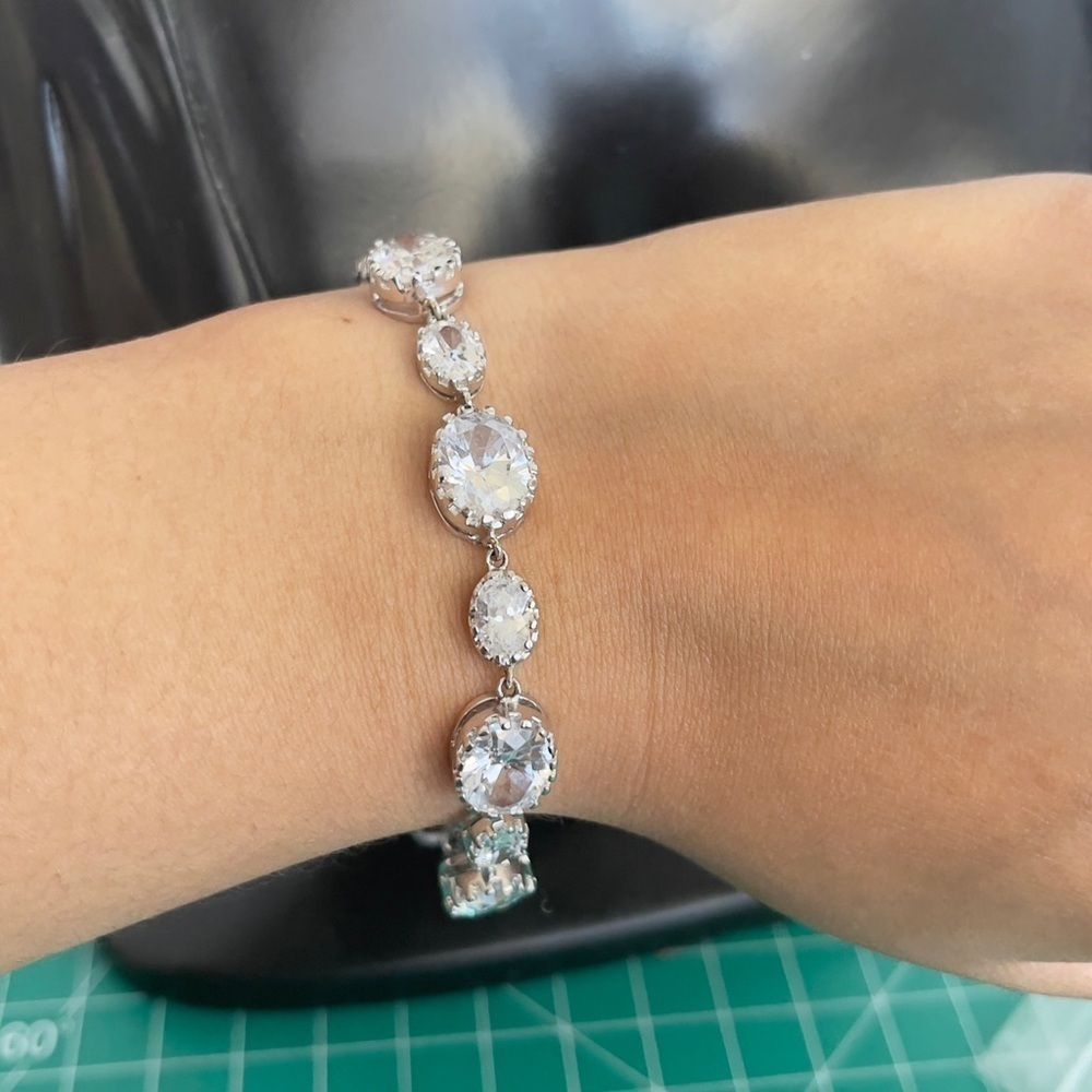Sterling silver oval cut tennis cz bracelet
